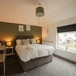 Nyaraló Laburnum House By Horizon